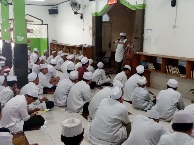 Mengetahui Prestasi Santri Dari Indikator Peminatan